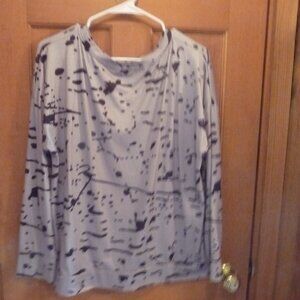 Long sleeve top